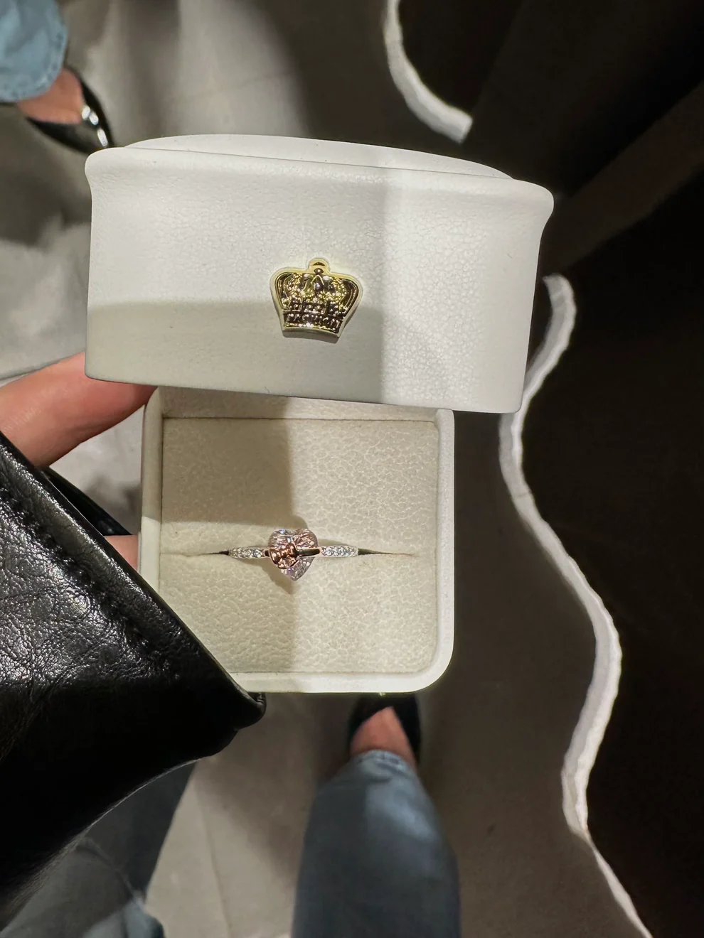 ETERNAL BOW RING